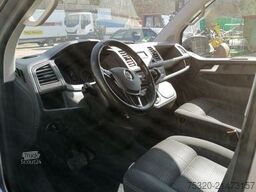 VOLKSWAGEN Mutivan Trendline