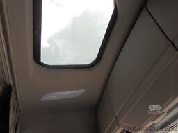 DAF Trucks Frankfurt GmbH DAF Trucks Frankfurt GmbH DAF Trucks Frankfurt GmbH