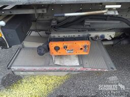 Schmitz Cargobull Semitrailer Curtainsider Standard Hayon