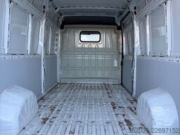 PEUGEOT Boxer Kasten Hochraum 335 L3H2 Avantage Pro Edit