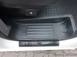 VOLKSWAGEN T6.1 lang / 1. Hand / PDC / Klima / FN: 100