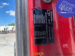 Mercedes-Benz Actros 1842