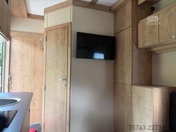 MAN 8220 3-4  Pferde Wohnung /Dusche