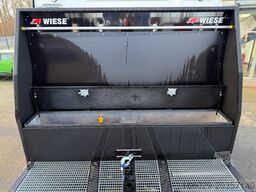 MAN Baumaschinen- Arbeitsbühnentransporter Rampen