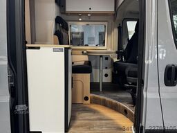 LMC Innovan Pure 640 8G. Auto. NAVI Sicherheitspaket
