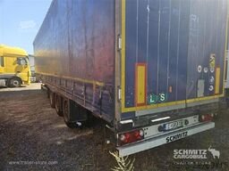 Schmitz Cargobull Semitrailer Curtainsider Mega