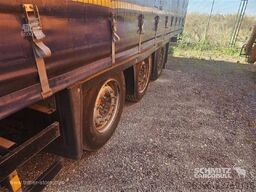 Schmitz Cargobull Semitrailer Curtainsider Mega