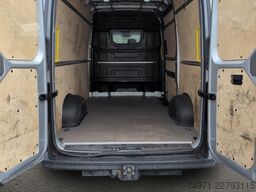 VW Crafter Kasten 35 MR+hoch*AHK Temp R-Kam AppConn