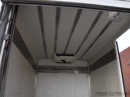 Mercedes-Benz Vario  816 D Kühlkoffer 2 Kammern Stand u. Fahr