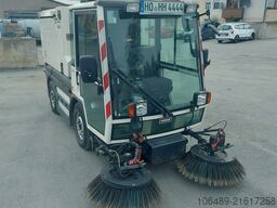 Schmidt Kehrmaschine Swingo Compakt 200