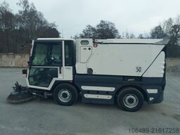 Schmidt Kehrmaschine Swingo Compakt 200