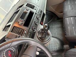 VOLKSWAGEN VW T 5 2,0 TDI  Doka AHK Klima 114 PS