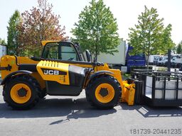 JCB 535-95 / 3.5 T / range 9.5 m / joystick