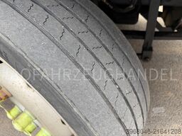 Renault D12.240 - E6 - Carrier 850mt -air suspension rear