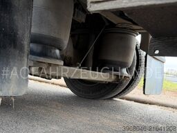 Renault D12.240 - E6 - Carrier 850mt -air suspension rear