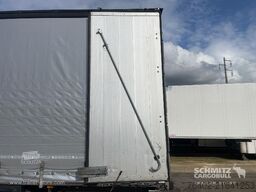 Schmitz Cargobull Semitrailer Curtainsider Mega