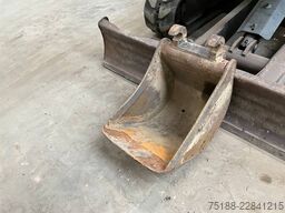 Bobcat E 35