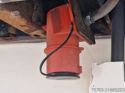 Scania R500 NGS B6X2NB / Trailer-Bygg 12-2004 / Frigob...