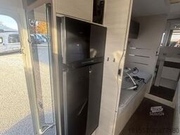 CHALLENGER Mageo 357 Ford Premium Alarm, SAT/TV, Markise