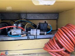 VOLKSWAGEN T5 2.0 TDI*TOP*4Motion*AHK*LED*Vollluft*Klima