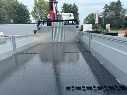 MAN TGS 41.520 8x8 mit Fassi Ladekran F710RA.2.26