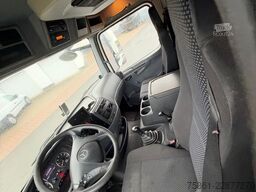 MERCEDES-BENZ Atego 1218 4x2 Koffer 8,2 m mit LBW 2,3 m Schalt