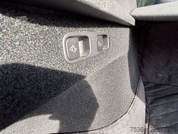TESLA Model Y Long Range Dual AWD Pano 360° LED