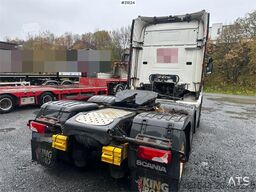 Scania R620 tractor unit w/ NATO connector and low mileag