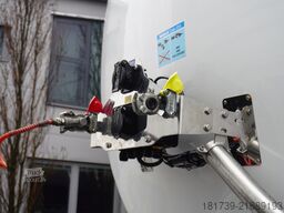 Lag O-3-ST L4BH bitumen semi-trailer / ADR