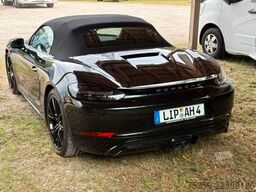 PORSCHE 718 Chrono/Navi/Sitzbelü/Bose/Leder/PDK