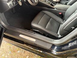 PORSCHE 718 Chrono/Navi/Sitzbelü/Bose/Leder/PDK