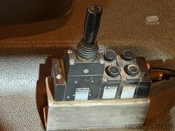 DAF CF 460 6x4 FAT HOOKLIFT - WB 3m35 - STEEL SPRIN...