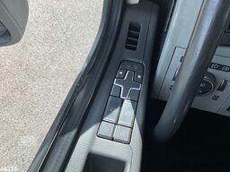 Volvo FM 410 8x4 Hiab 28 Tonmeter laadkraan met 20 To...
