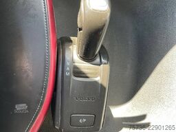 Volvo FM 410 8x4 Hiab 28 Tonmeter laadkraan met 20 To...