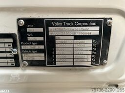 Volvo FM 410 8x4 Hiab 28 Tonmeter laadkraan met 20 To...