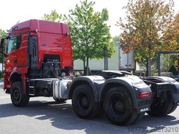 MAN TGS 33.510 tractor unit / 6x4 / Sleeper