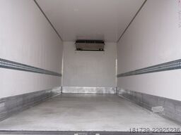 Mercedes-Benz Atego 1530 E6 Lamberet refrigerated truc