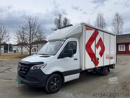 Mercedes-Benz Sprinter with full side opening – 8-pallet – 170 h