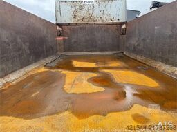 Scania R580 6x4 Dump truck equipped for snow plowing