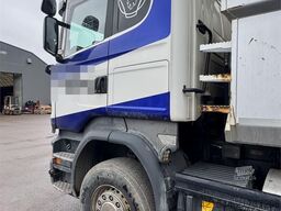 Scania R580 6x4 Dump truck equipped for snow plowing