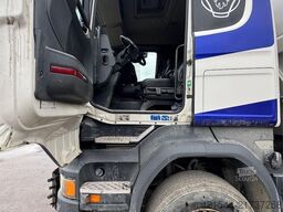 Scania R580 6x4 Dump truck equipped for snow plowing