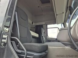 DAF CF 480 FT SPACE CAB LOW DECK