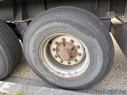 Groenewegen DRO-15-27 B 3-Axle Closed Box / Steering / BPW ...