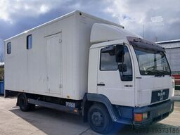 MAN 8153 PAARDENVRACHTWAGEN