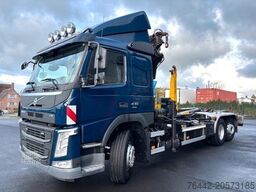 VOLVO FM430-6X2/4-KRAN+ABROLLER/KFZ BRIEF/TOP