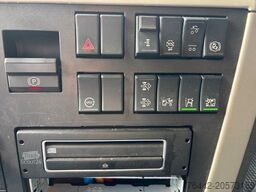 VOLVO FM430-6X2/4-KRAN+ABROLLER/KFZ BRIEF/TOP