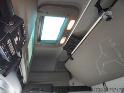 MAN TGX 26.470 / 2022 / Krone Refrigerator 4