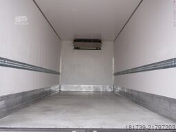 Mercedes-Benz Atego 1530 E6 Lamberet refrigerated truc