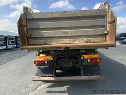 Renault Premium 460.32 8x4 Dxi