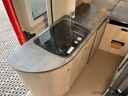 PÖSSL Summit 600 Plus | *5. Schlafplätze auf 6m*